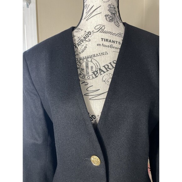 JACK WINTER Women Blazer Suit Jacket Black W/Gold Buttons Collarless - Picture 9 of 9